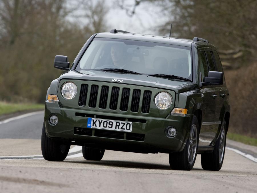  Jeep Patriot 2007 года  (UK) (фото 29 из 30)